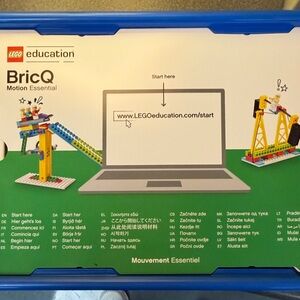 Lego Education BricQ Motion Essential - Blue, Green, Yellow